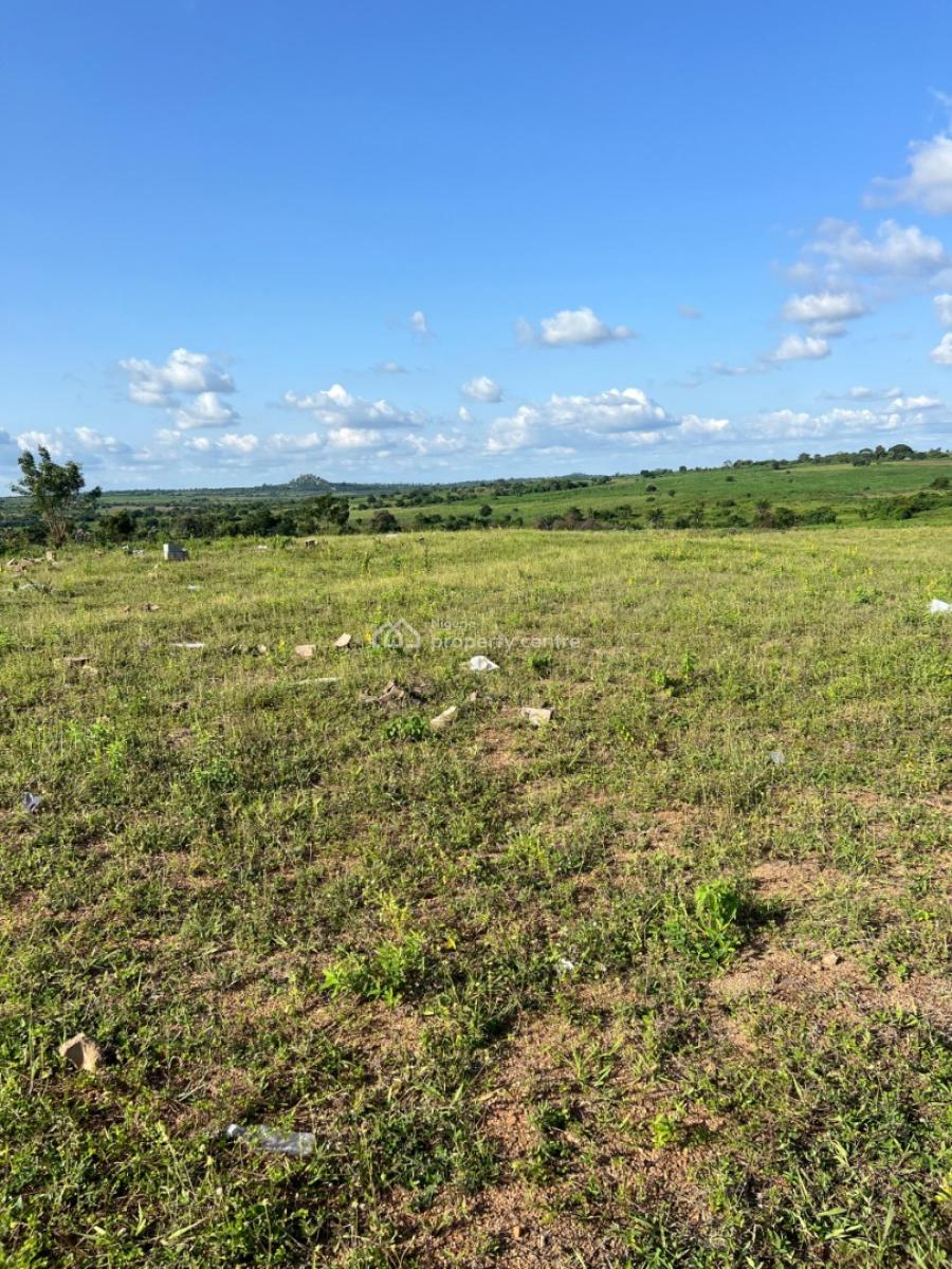 Affordable Land in Ibadan with Good Title Documents, Facing Moniya Iseyin Ibadan Expressway, Moniya, Ibadan, Oyo, Mixed-use Land for Sale