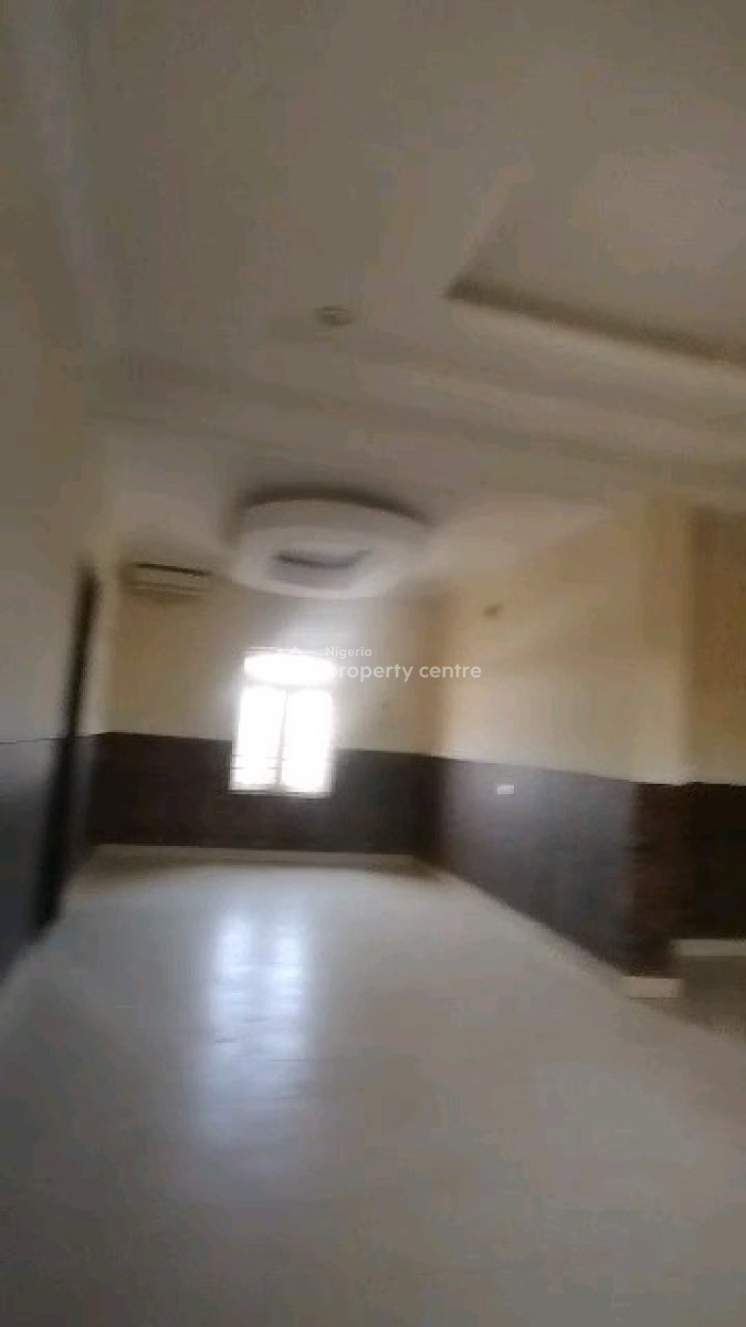 Spacious 3-bedroom Flat, Jahi, Abuja, Flat / Apartment for Rent