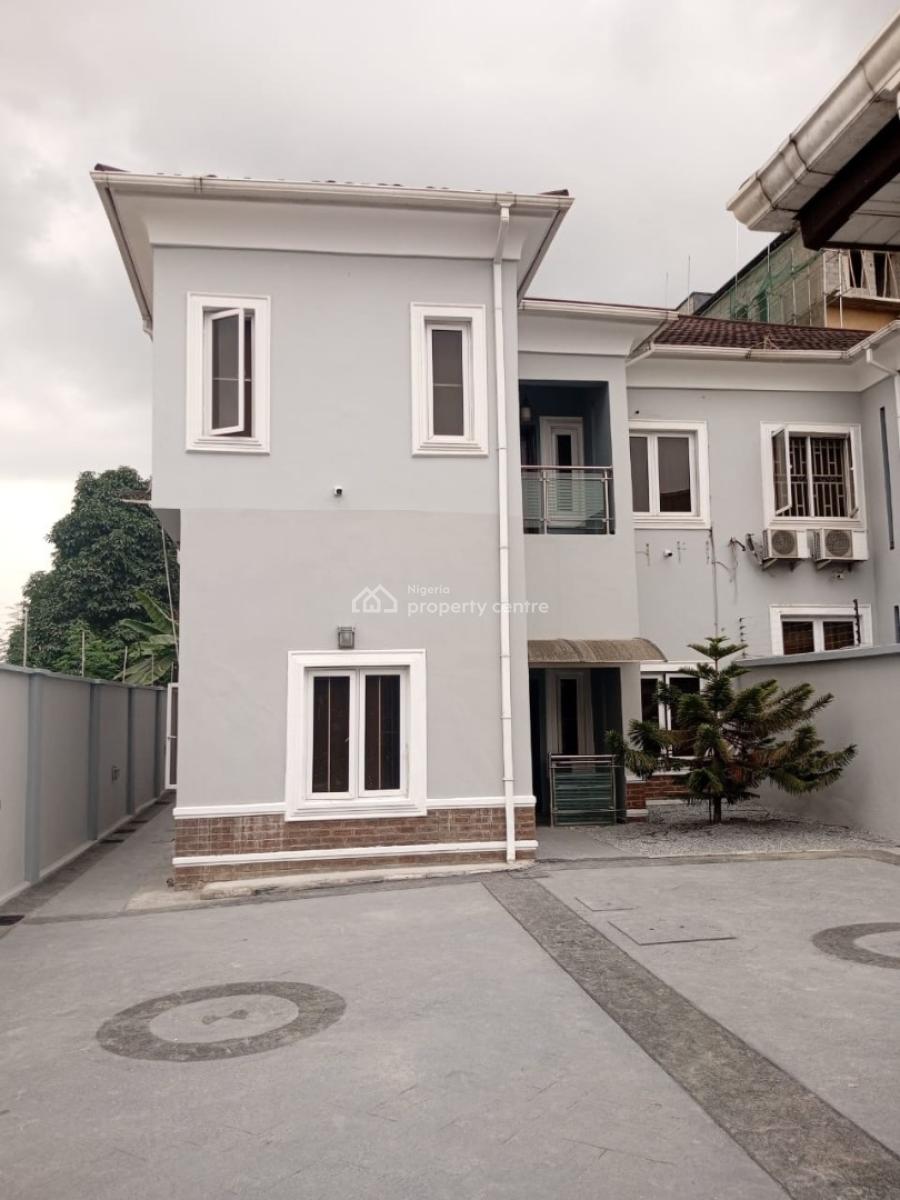 Nicely and Well Maintained 4 Bedroom Semi Detached  Duplex with Bq, Lopez Close Opebi, Ikeja, Lagos, Semi-detached Duplex for Rent