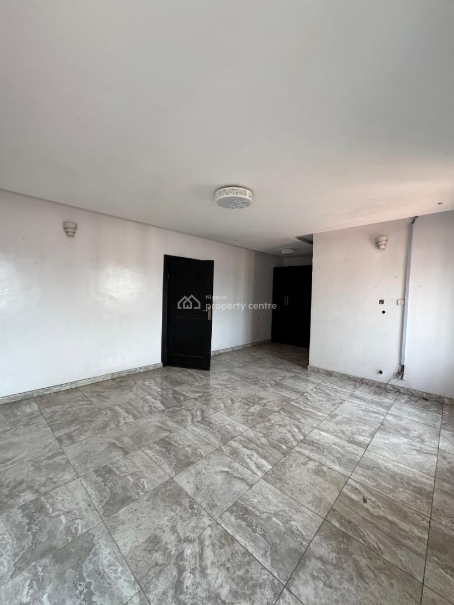 Decent 4 Bedroom Terrace Duplex, Osapa, Lekki, Lagos, Terraced Duplex for Rent