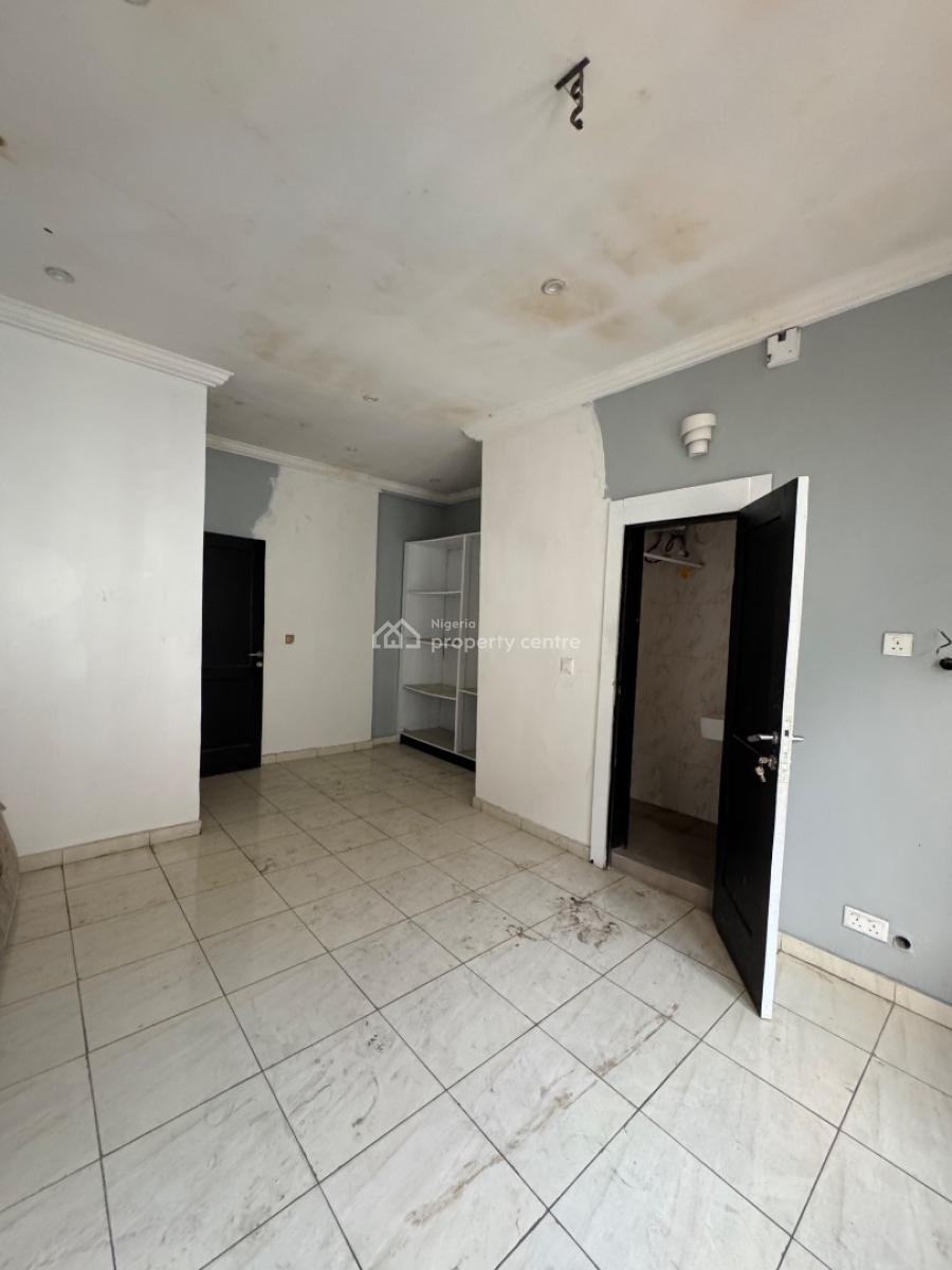 Decent 4 Bedroom Terrace Duplex, Osapa, Lekki, Lagos, Terraced Duplex for Rent