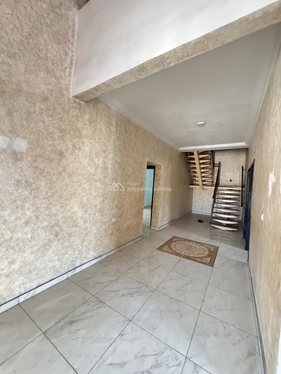 Decent 4 Bedroom Terrace Duplex, Osapa, Lekki, Lagos, Terraced Duplex for Rent