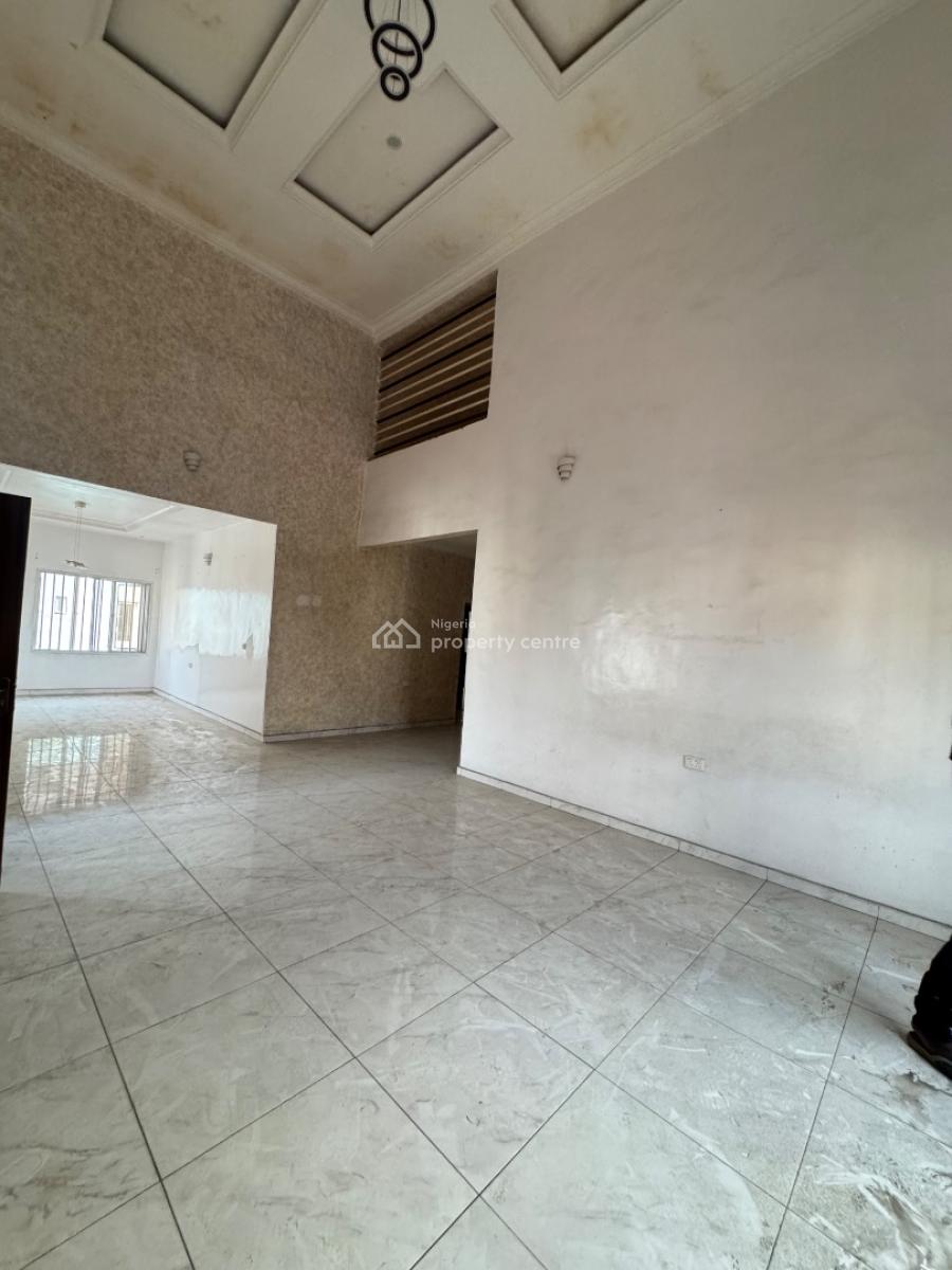 Decent 4 Bedroom Terrace Duplex, Osapa, Lekki, Lagos, Terraced Duplex for Rent