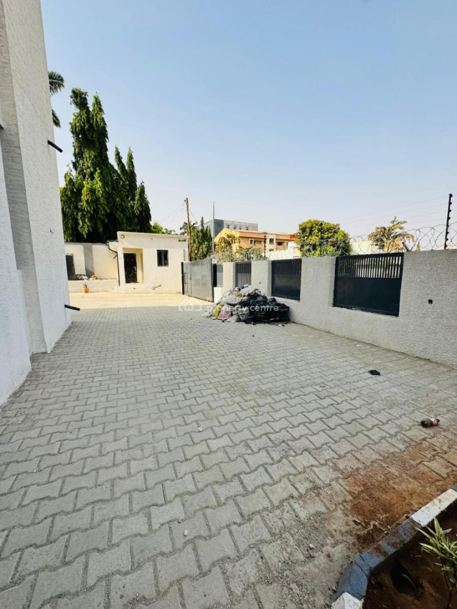 Eloquently Designed & Smart 5 Bedroom Townhouse  + Bq, Off Yakubu Gowon Way, Asokoro District, Abuja, Terraced Duplex for Sale