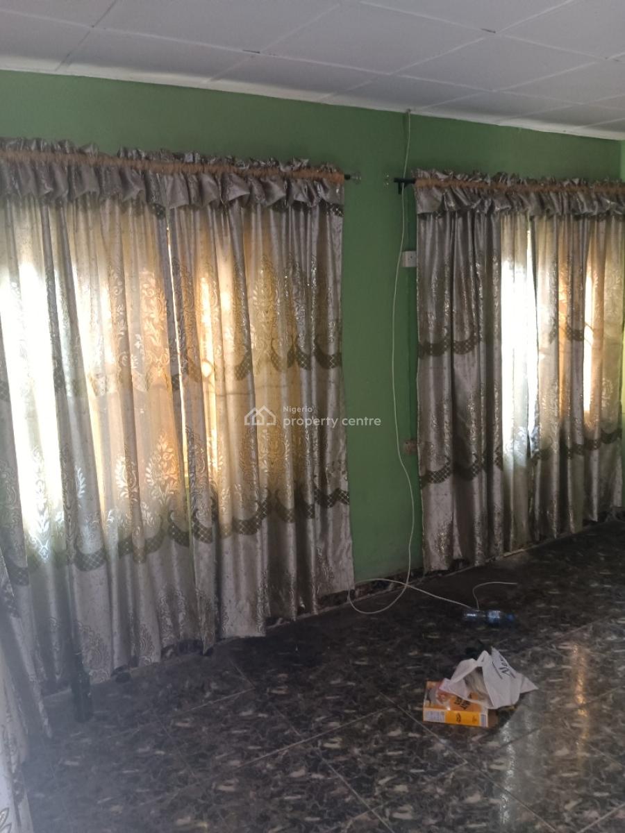 a Bungalow in an Estate, Sholumade Irepodun Estate Macaulay Bus Stop, Igbogbo, Ikorodu, Lagos, Detached Bungalow for Sale