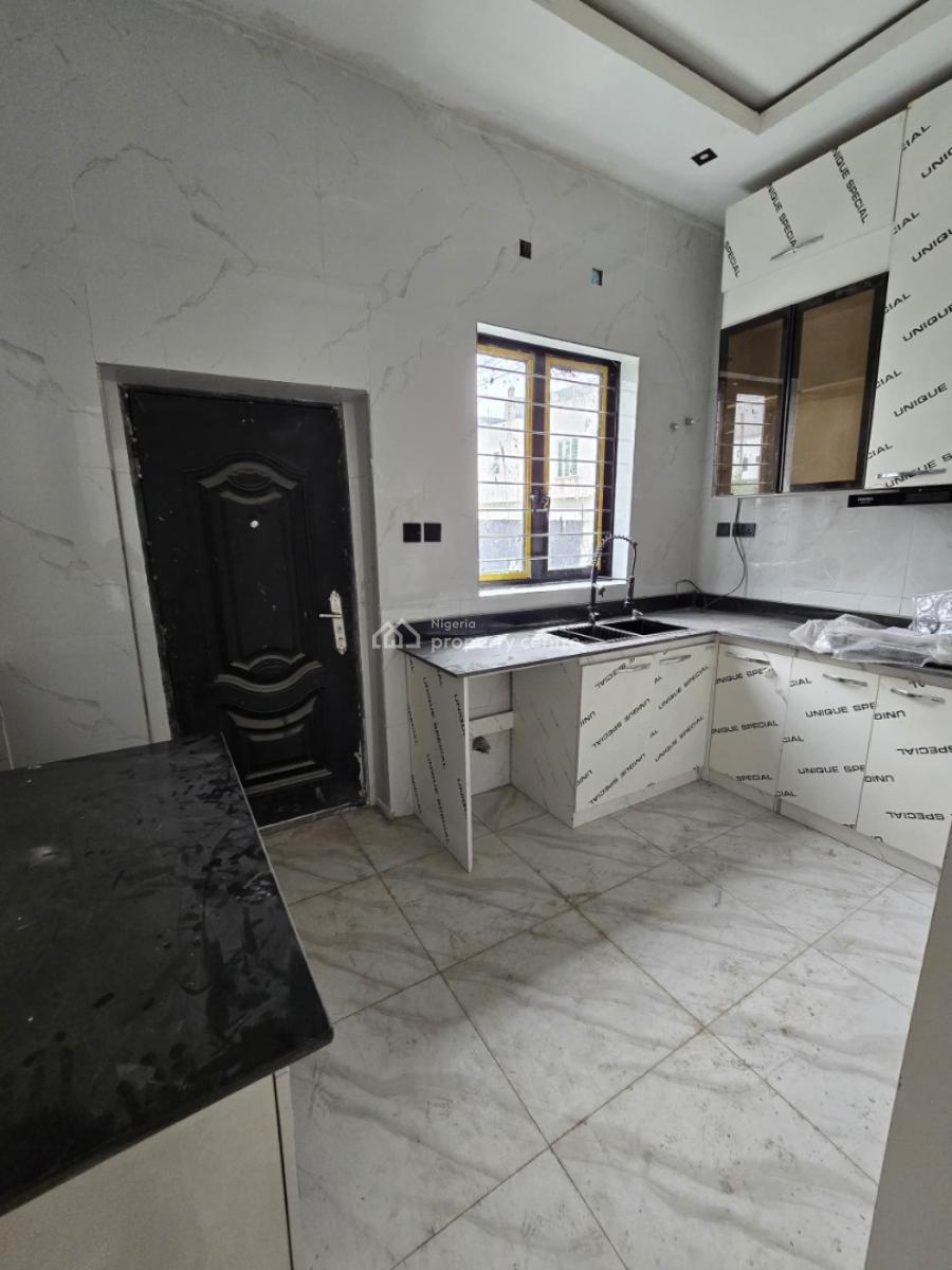 4bedroom Terrace Duplex in General Paint, General Paint Ajah, Ajah, Lagos, Terraced Duplex for Sale