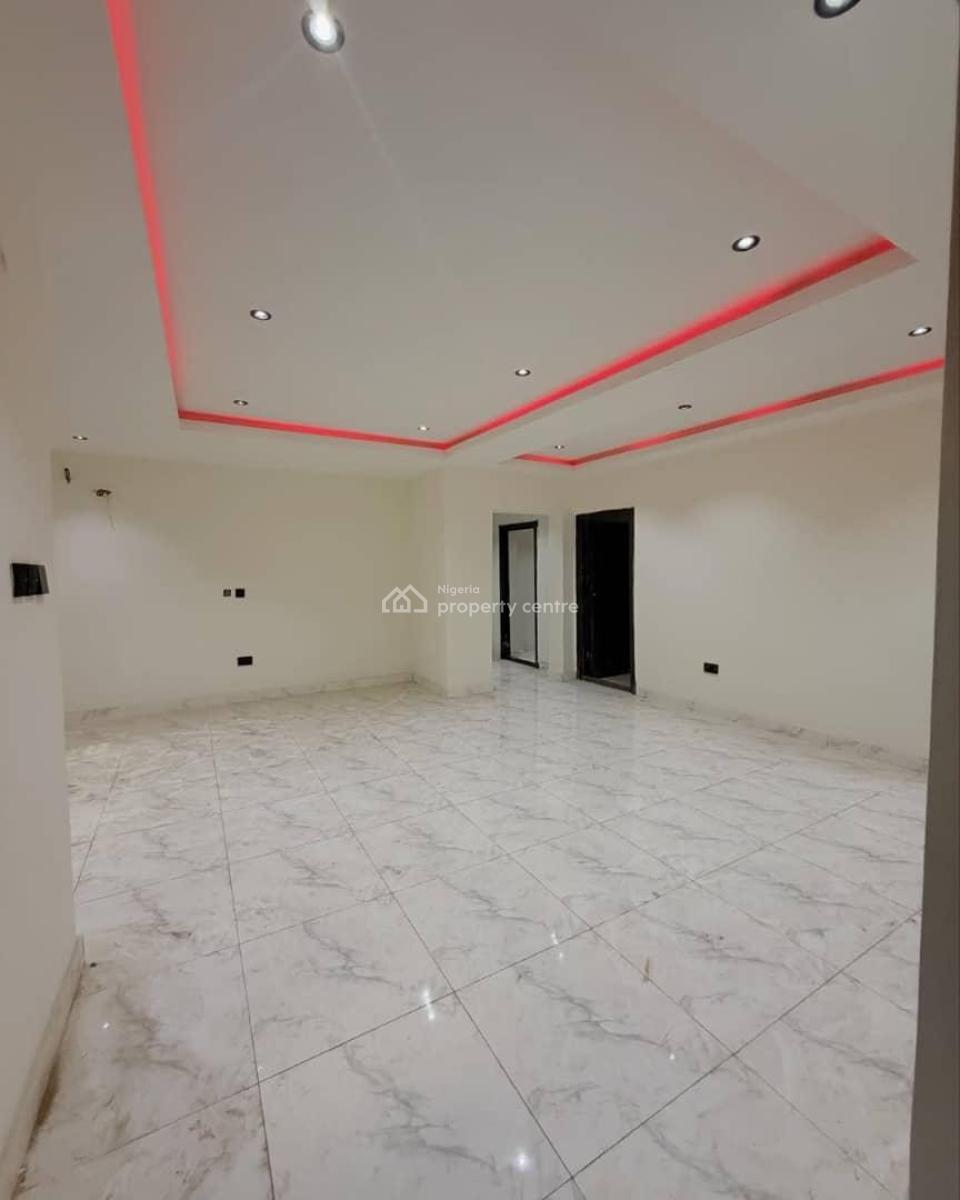 Exquisite 3 Bedroom Apartment in Highly Serene Environment, Gbagada, Lagos, Flat / Apartment for Sale