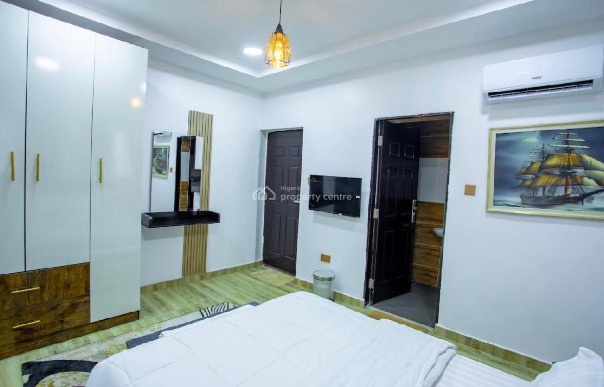 3 Bedrooms Terrace, Plot 3124, Jedo Estate Road, After Dunamis Church, Lugbe District, Abuja, Terraced Duplex Short Let