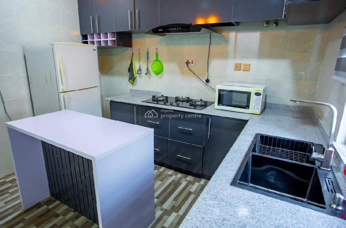 3 Bedrooms Terrace, Plot 3124, Jedo Estate Road, After Dunamis Church, Lugbe District, Abuja, Terraced Duplex Short Let