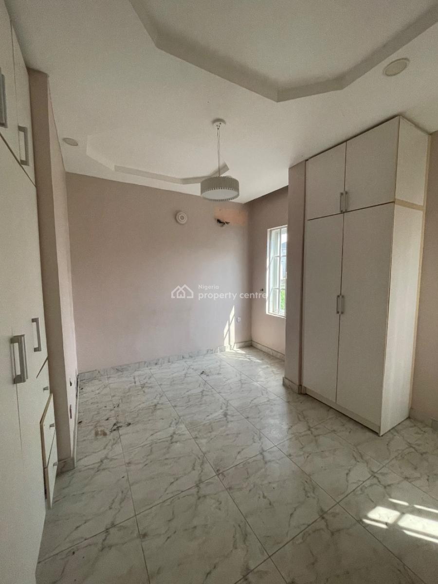 2 Bedroom Apartment, Ilasan, Lekki, Lagos, Flat / Apartment for Rent
