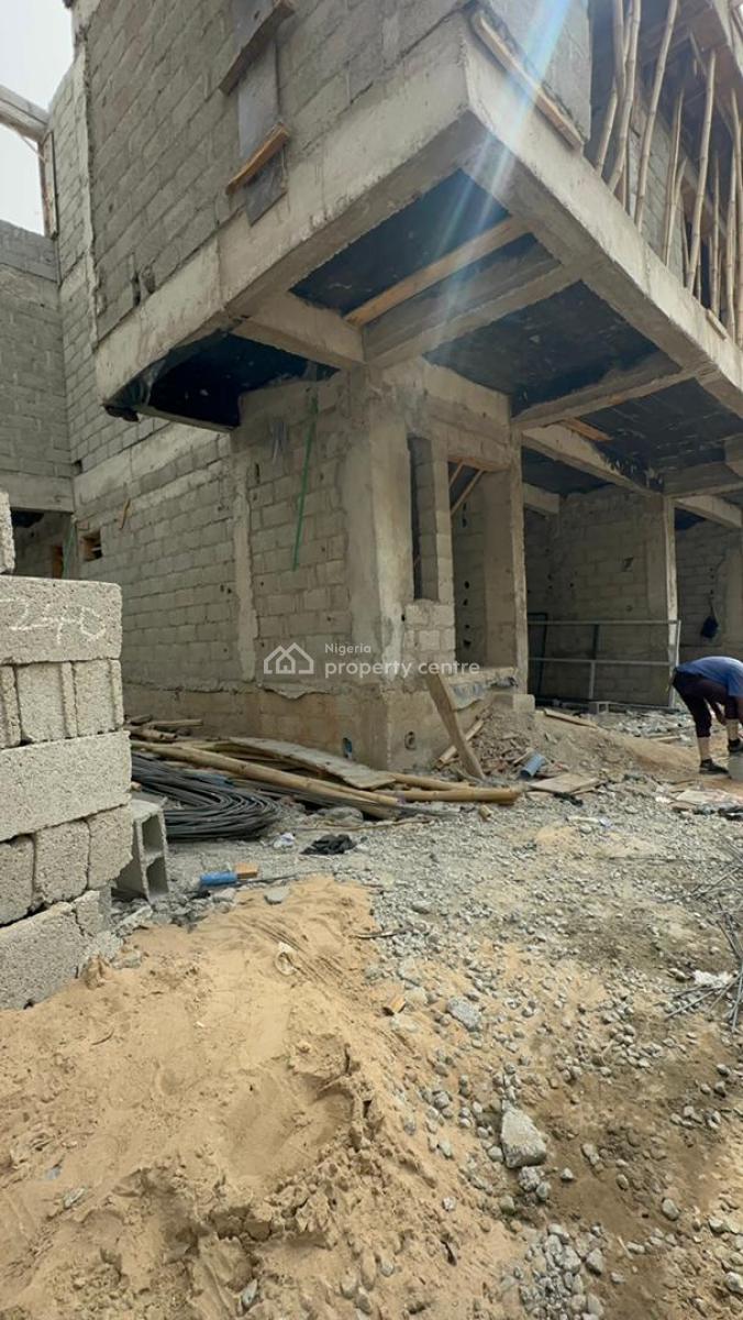 5bedroom Semi-detached Duplex with Bq, Gwarinpa Main, Gwarinpa, Abuja, Semi-detached Duplex for Sale