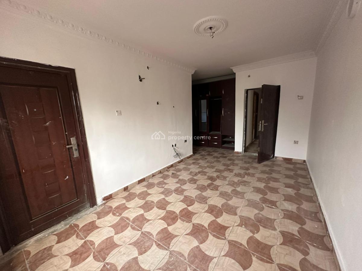 3 Bedroom Flat, Off International Airport Road Ajao Estate, Isolo, Lagos, Office Space for Rent