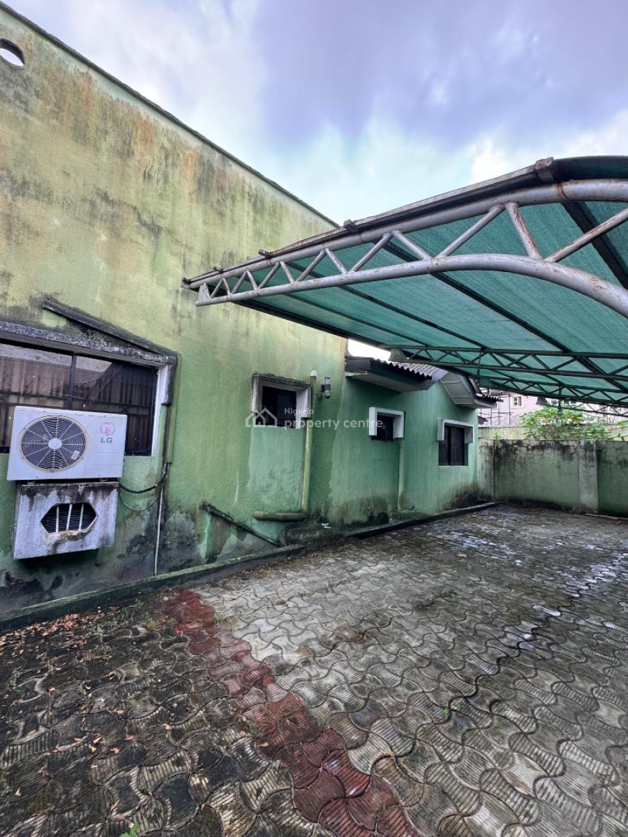 Spacious 5 Bedrooms Bungalow + 4 Units Bq Sitting on 2 Plots, Badore, Ajah, Lagos, Detached Bungalow for Sale