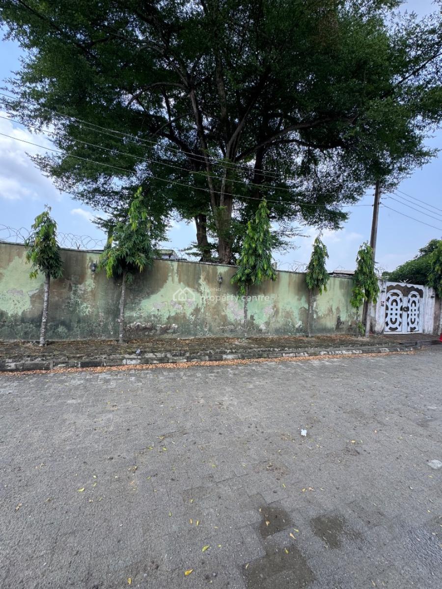 Spacious 5 Bedrooms Bungalow + 4 Units Bq Sitting on 2 Plots, Badore, Ajah, Lagos, Detached Bungalow for Sale