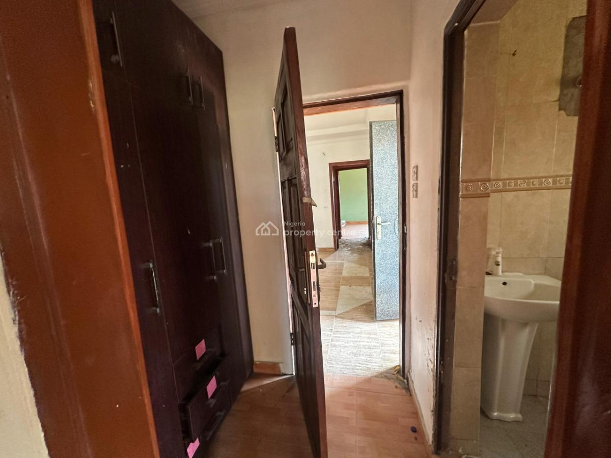 3 Bedroom Flat, Off International Airport Road Ajao Estate, Isolo, Lagos, Office Space for Rent