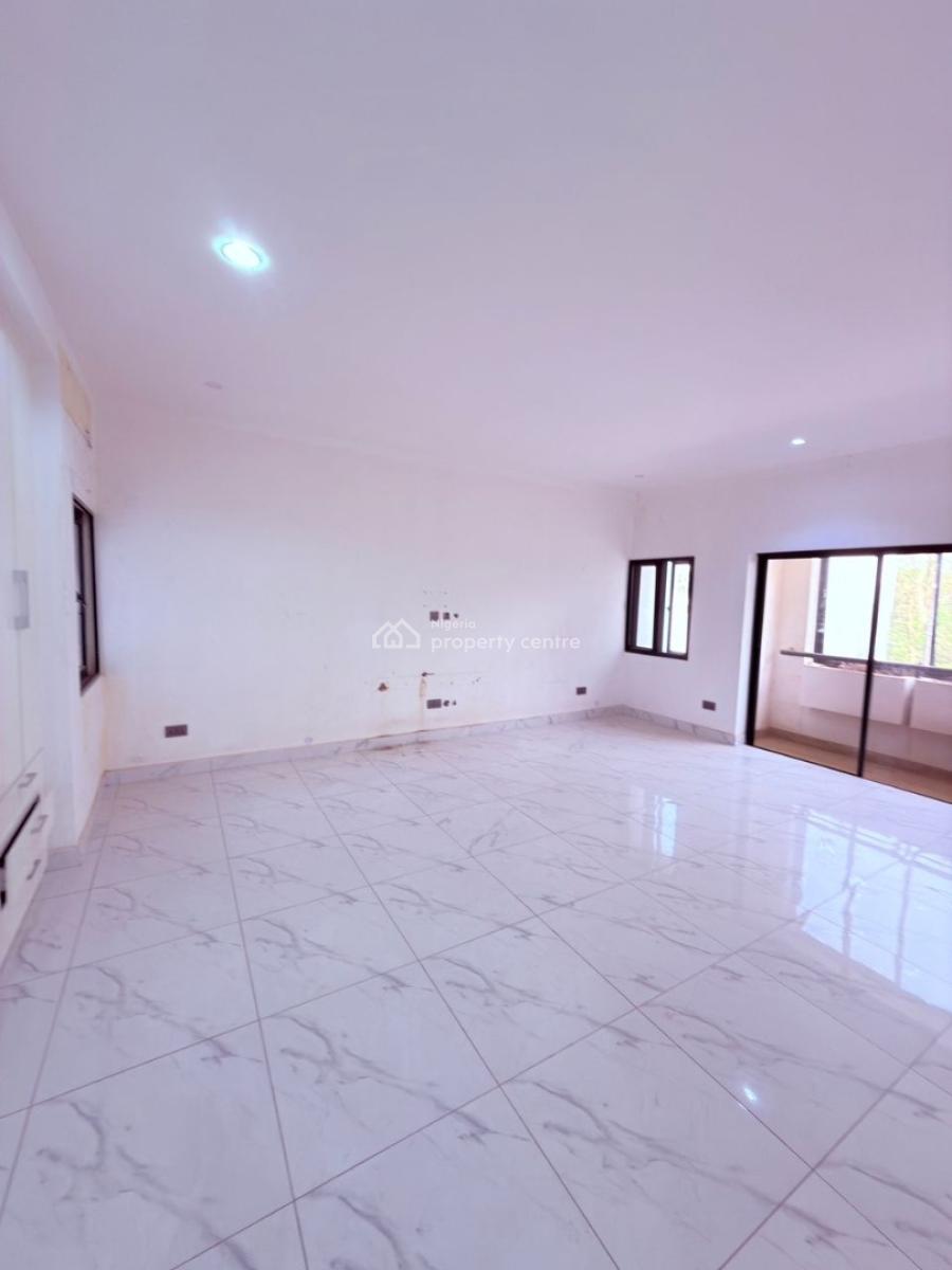 Beautiful 3 Bedroom Flat with Bq, Ademola Adetukunbo Crescent, Wuse 2, Abuja, Flat / Apartment for Rent