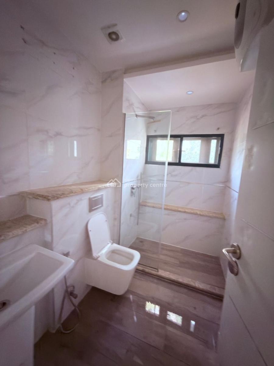 Beautiful 3 Bedroom Flat with Bq, Ademola Adetukunbo Crescent, Wuse 2, Abuja, Flat / Apartment for Rent