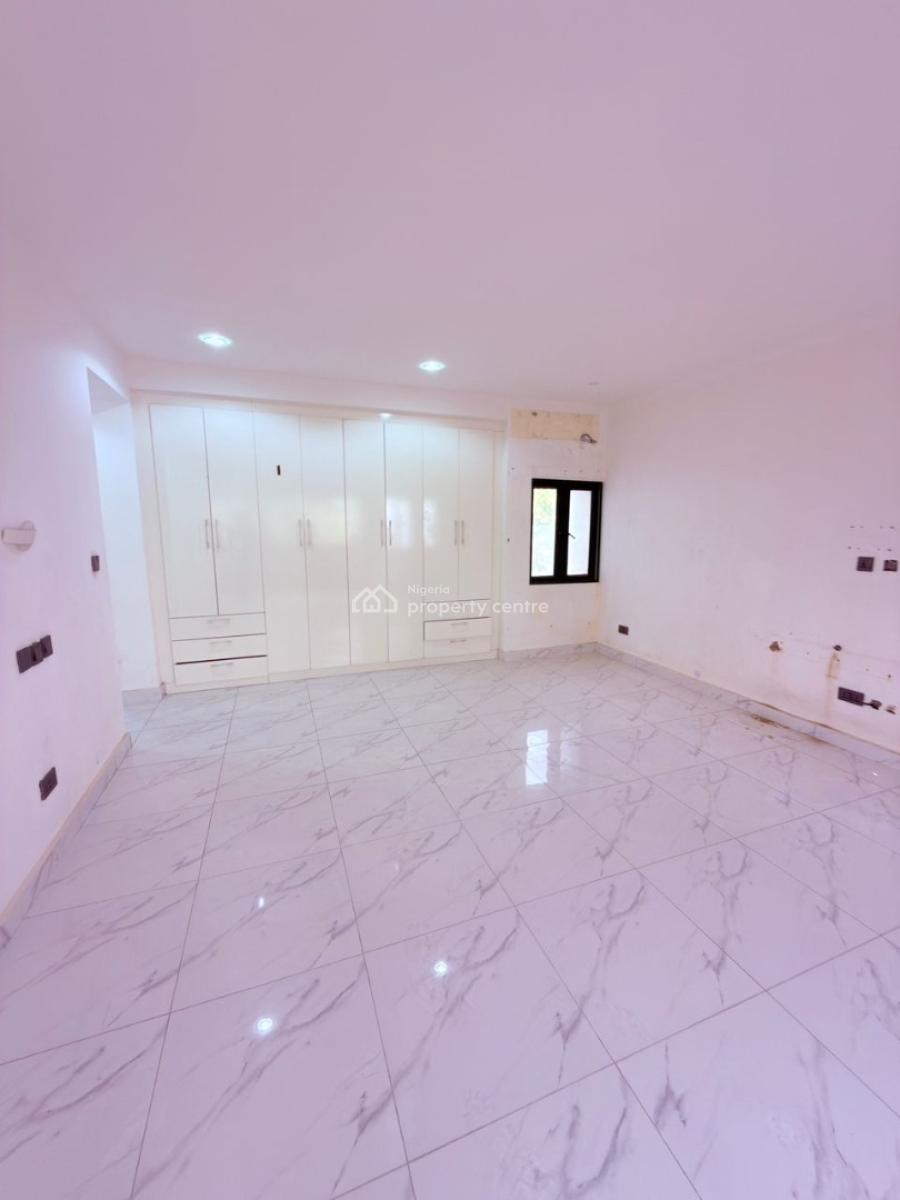 Beautiful 3 Bedroom Flat with Bq, Ademola Adetukunbo Crescent, Wuse 2, Abuja, Flat / Apartment for Rent