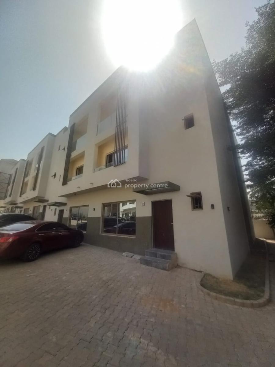 Nice Finished 4 Bedroom Terrace Duplex with Bq, Nice Location at Maitama, Maitama District, Abuja, Terraced Duplex for Rent