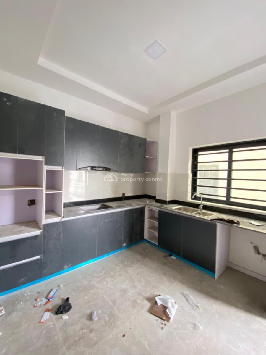 2 Bedroom Apartment, Orchid, Lekki, Lagos, Block of Flats for Sale