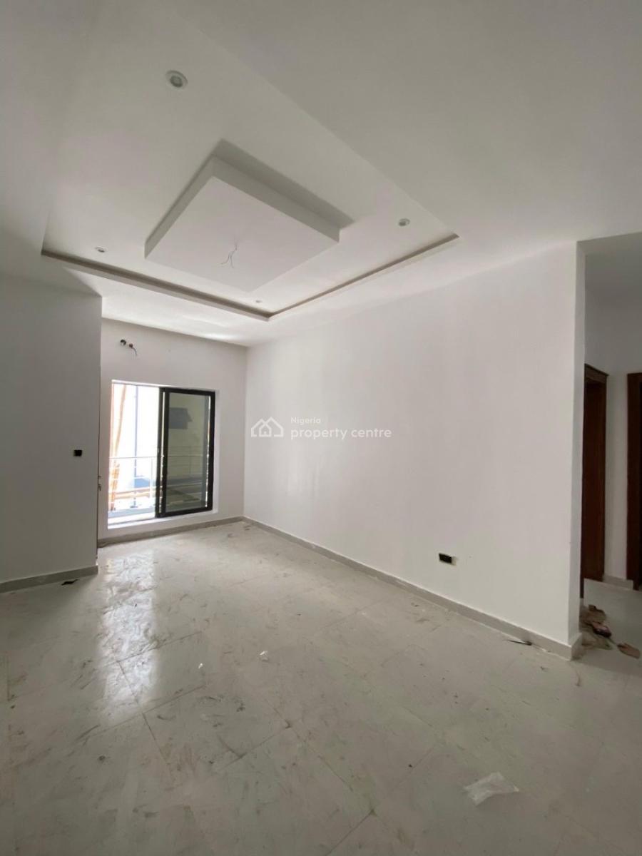 2 Bedroom Apartment, Orchid, Lekki, Lagos, Block of Flats for Sale