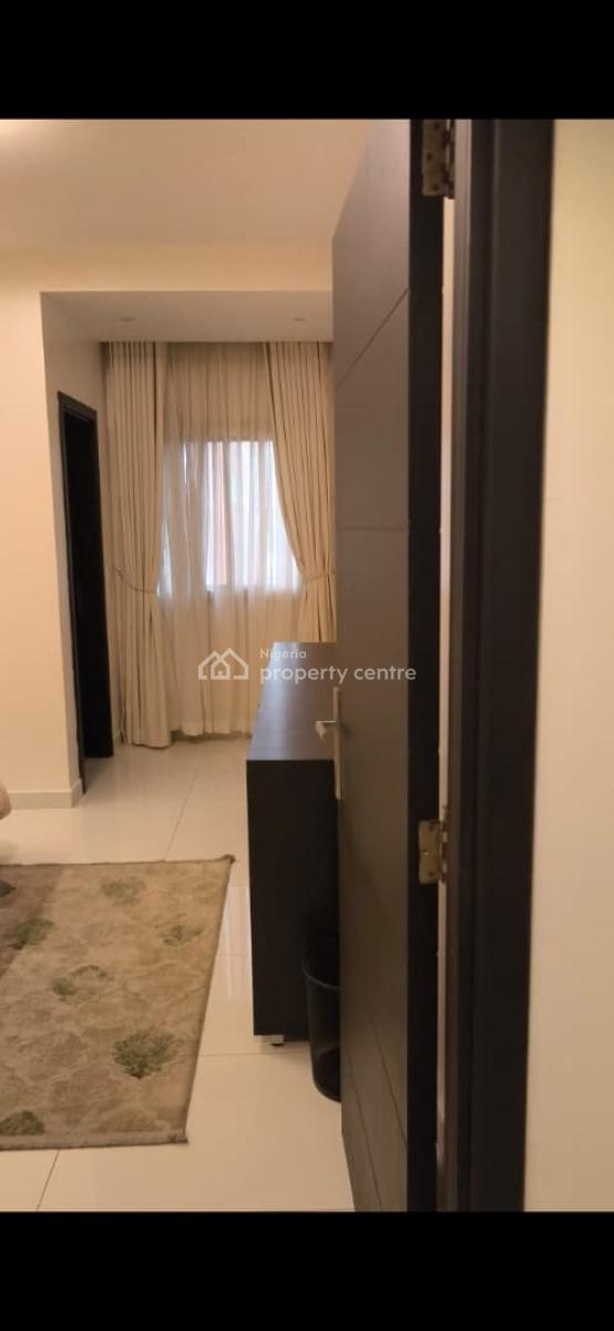 Echanting and Spacious 4 Bedroom Penthouse with Staff Room, Banana Island, Ikoyi, Lagos, Flat / Apartment for Sale