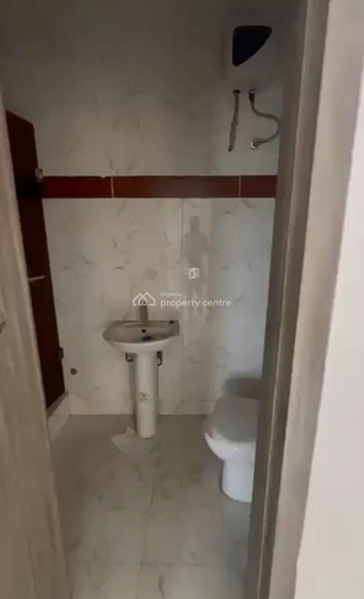 Spacious Masters Bedroom Inside a Shared Duplex { Video}, Ikota Villa Gra, Ikota, Lekki, Lagos, Self Contain (single Rooms) for Rent