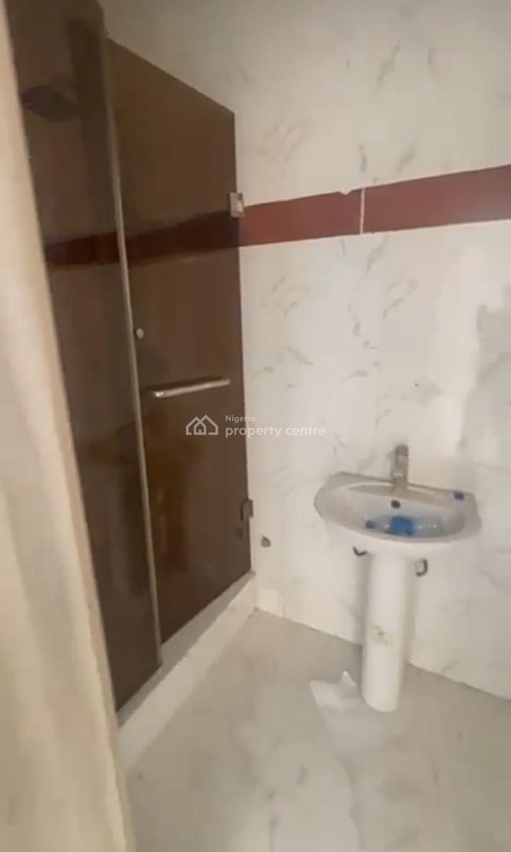 Spacious Masters Bedroom Inside a Shared Duplex { Video}, Ikota Villa Gra, Ikota, Lekki, Lagos, Self Contain (single Rooms) for Rent