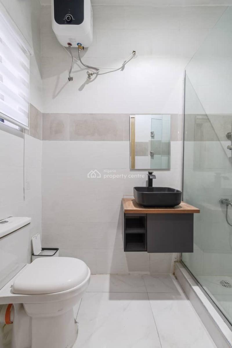 2 Bedrooms Self-compound with a Private Garden Setting, Swimming, Victoria Island (vi), Lagos, Flat / Apartment Short Let