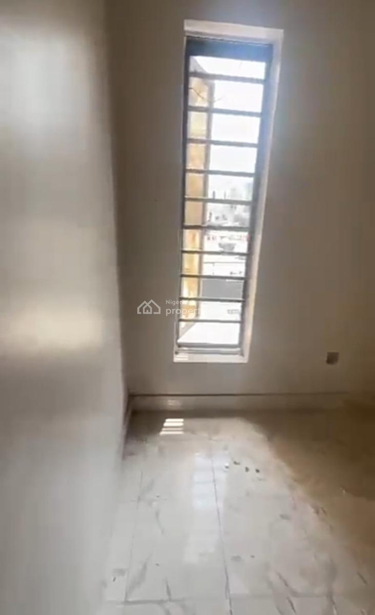 Spacious Upstairs Bedroom Inside a Shared Duplex{ Video }, Ikota Villa Gra, Ikota, Lekki, Lagos, Self Contain (single Rooms) for Rent
