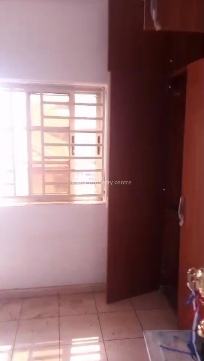 2 Bedroom Flat on a Second Floor, Utako, Abuja, Flat / Apartment for Rent