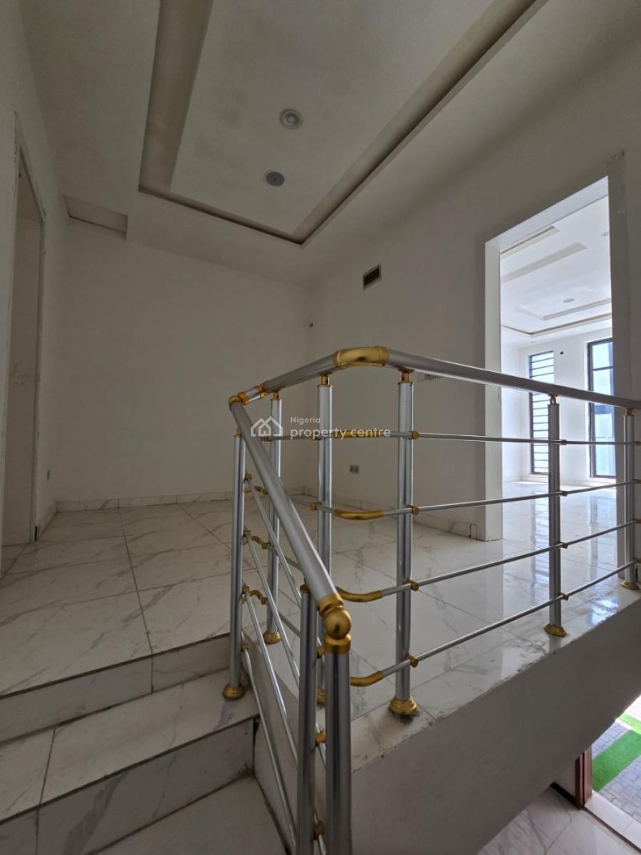 3bedroom Terrace in Ikota, Ikota, Ikota, Lekki, Lagos, Terraced Duplex for Sale