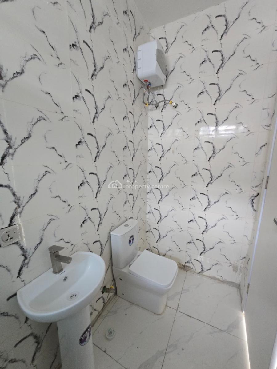 3bedroom Terrace in Ikota, Ikota, Ikota, Lekki, Lagos, Terraced Duplex for Sale