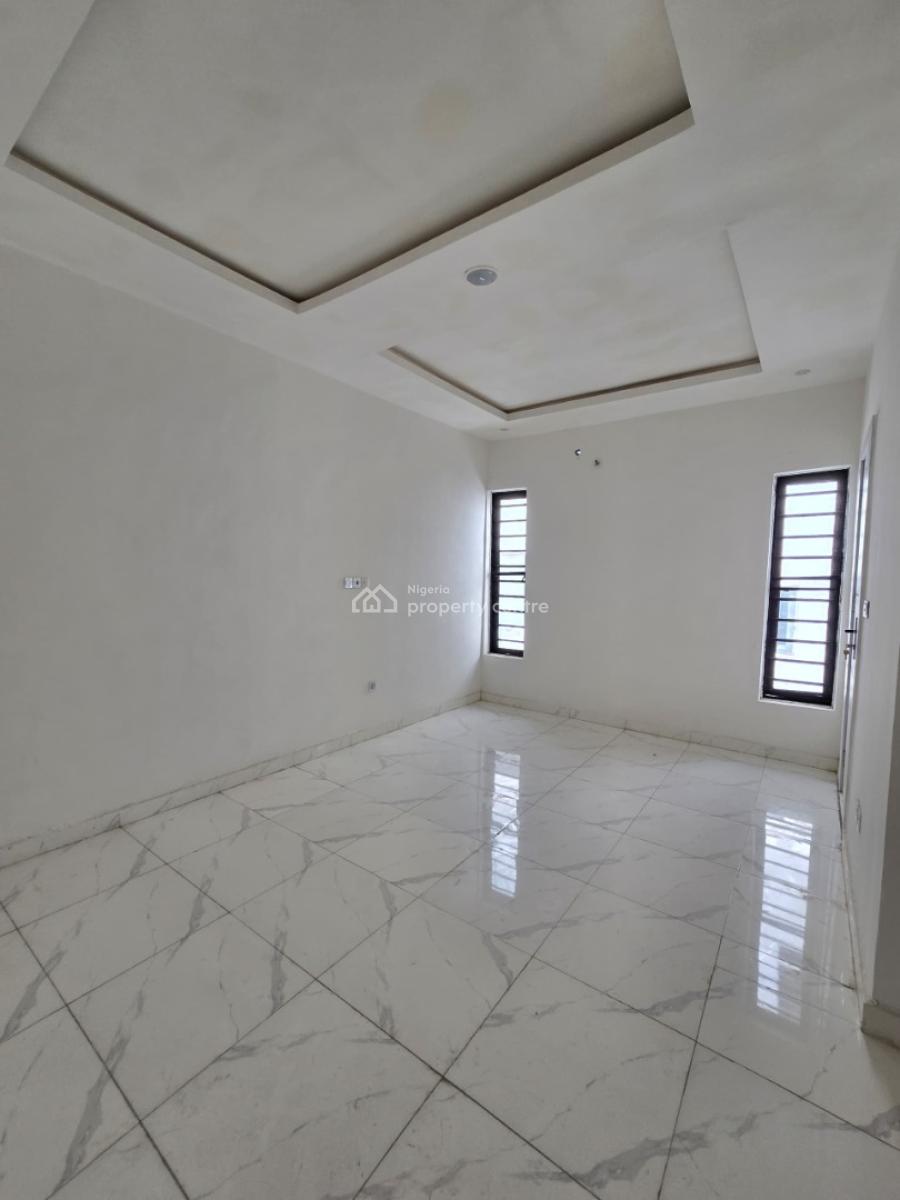 3bedroom Terrace in Ikota, Ikota, Ikota, Lekki, Lagos, Terraced Duplex for Sale