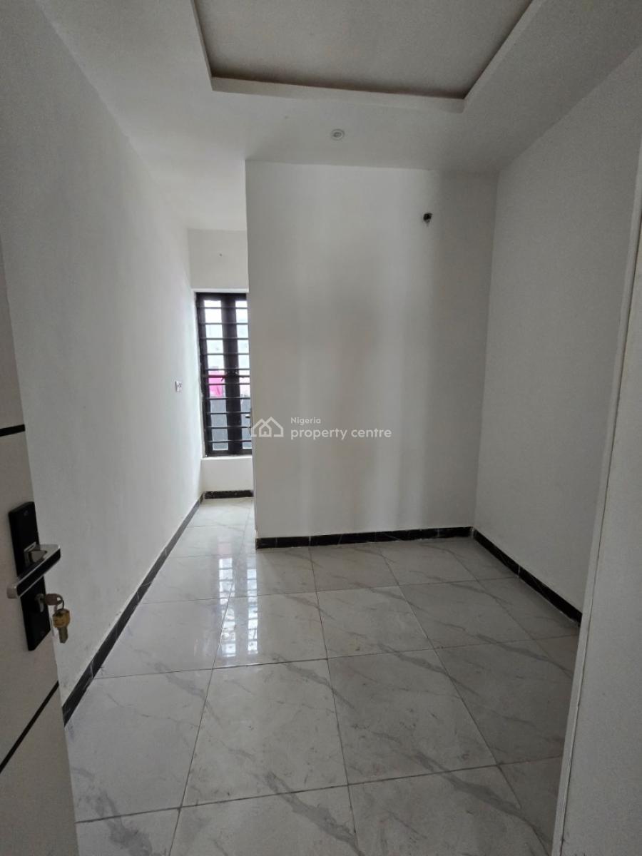 3bedroom Terrace in Ikota, Ikota, Ikota, Lekki, Lagos, Terraced Duplex for Sale