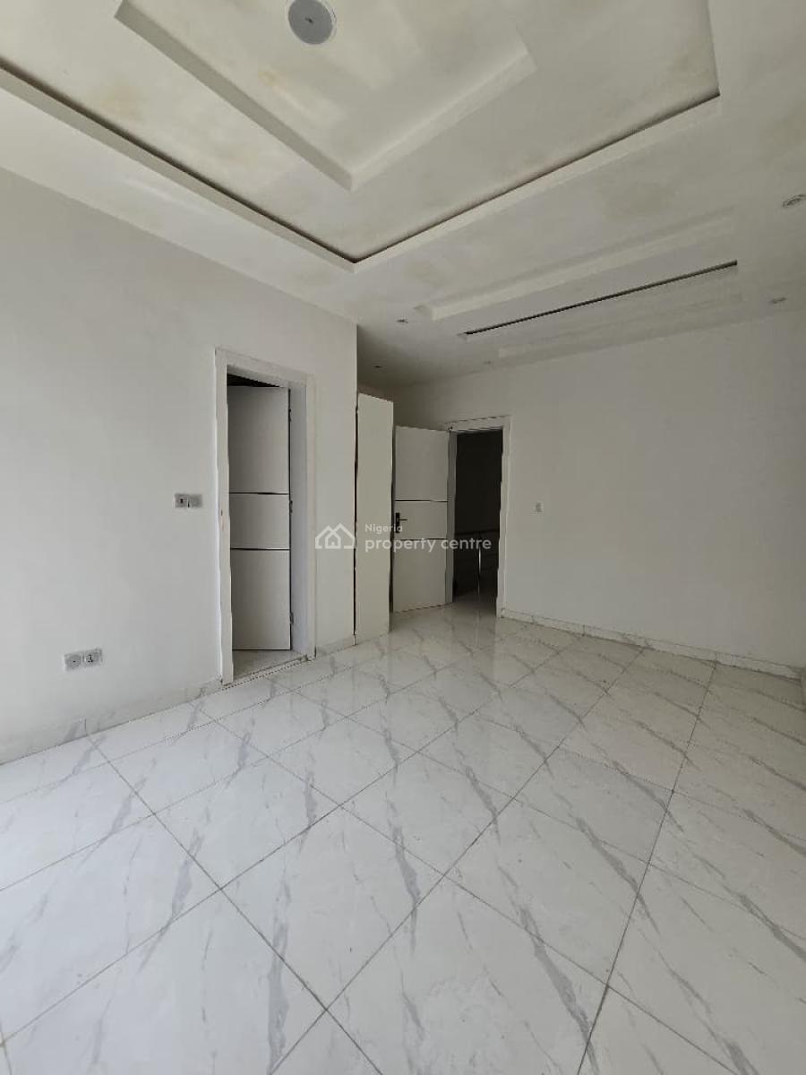 3bedroom Terrace in Ikota, Ikota, Ikota, Lekki, Lagos, Terraced Duplex for Sale