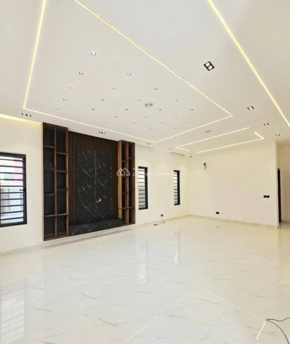 Beautiful 4 Bedroom Fully Detached Duplex + Bq in a Secure Estate, Chevron, Lekki, Lagos, Detached Duplex for Sale