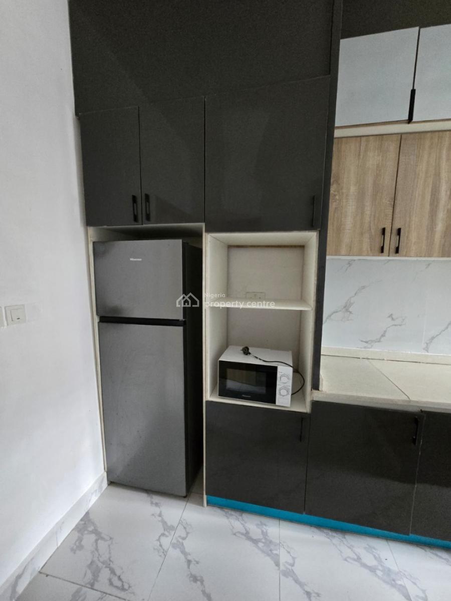 4bedroom Terrace Duplex in Orchid, Orchid Road, Lafiaji, Lekki, Lagos, Terraced Duplex for Sale