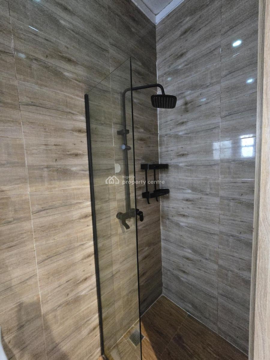 4bedroom Terrace Duplex in Orchid, Orchid Road, Lafiaji, Lekki, Lagos, Terraced Duplex for Sale