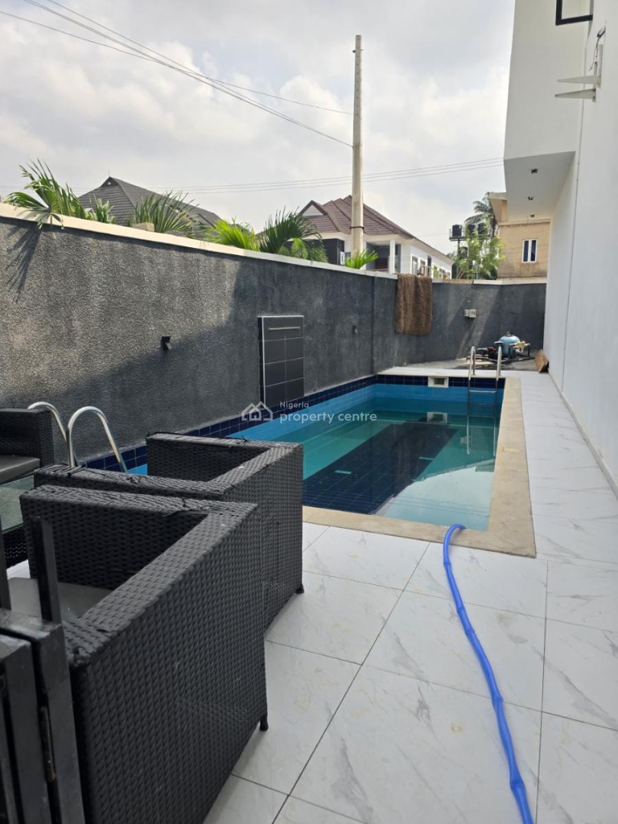 4bedroom Terrace Duplex in Orchid, Orchid Road, Lafiaji, Lekki, Lagos, Terraced Duplex for Sale