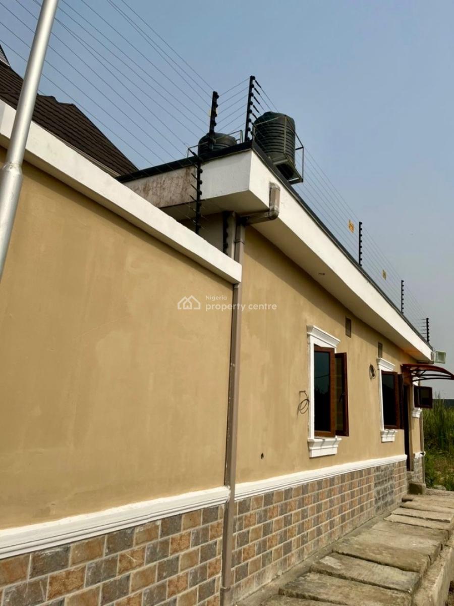 Just in: Serene Environment, Via Thera Annex, Sangotedo, Ajah, Lagos, Mini Flat (room and Parlour) for Rent