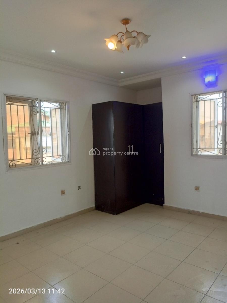 3 Bedroom Luxurious Upstair Flat, Thomas Estate, By Eco Bank Addo Road, Ajiwe, Ajah, Lagos, Flat / Apartment for Rent