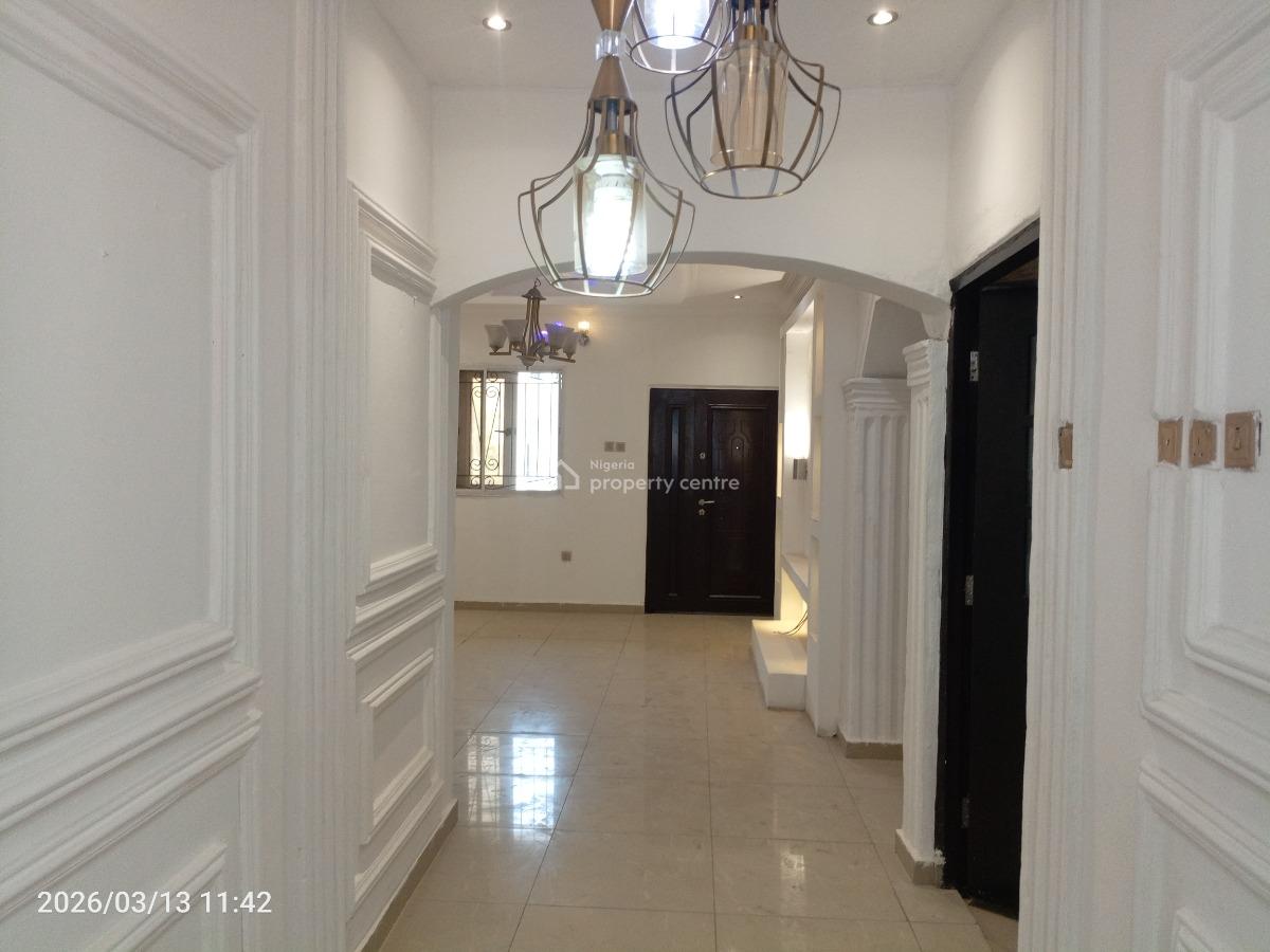 3 Bedroom Luxurious Upstair Flat, Thomas Estate, By Eco Bank Addo Road, Ajiwe, Ajah, Lagos, Flat / Apartment for Rent