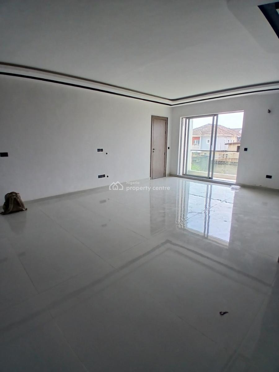 Tastefully Finished and Newly Built and Serviced with 24/7 Power Supply, Lekki Phase 1, Lekki, Lagos, Flat / Apartment for Rent