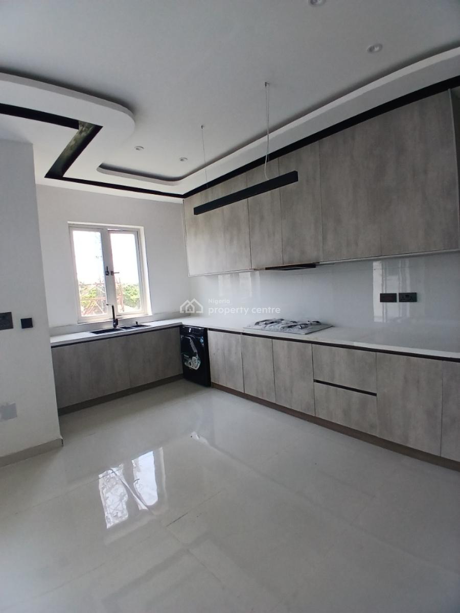 Tastefully Finished and Newly Built and Serviced with 24/7 Power Supply, Lekki Phase 1, Lekki, Lagos, Flat / Apartment for Rent