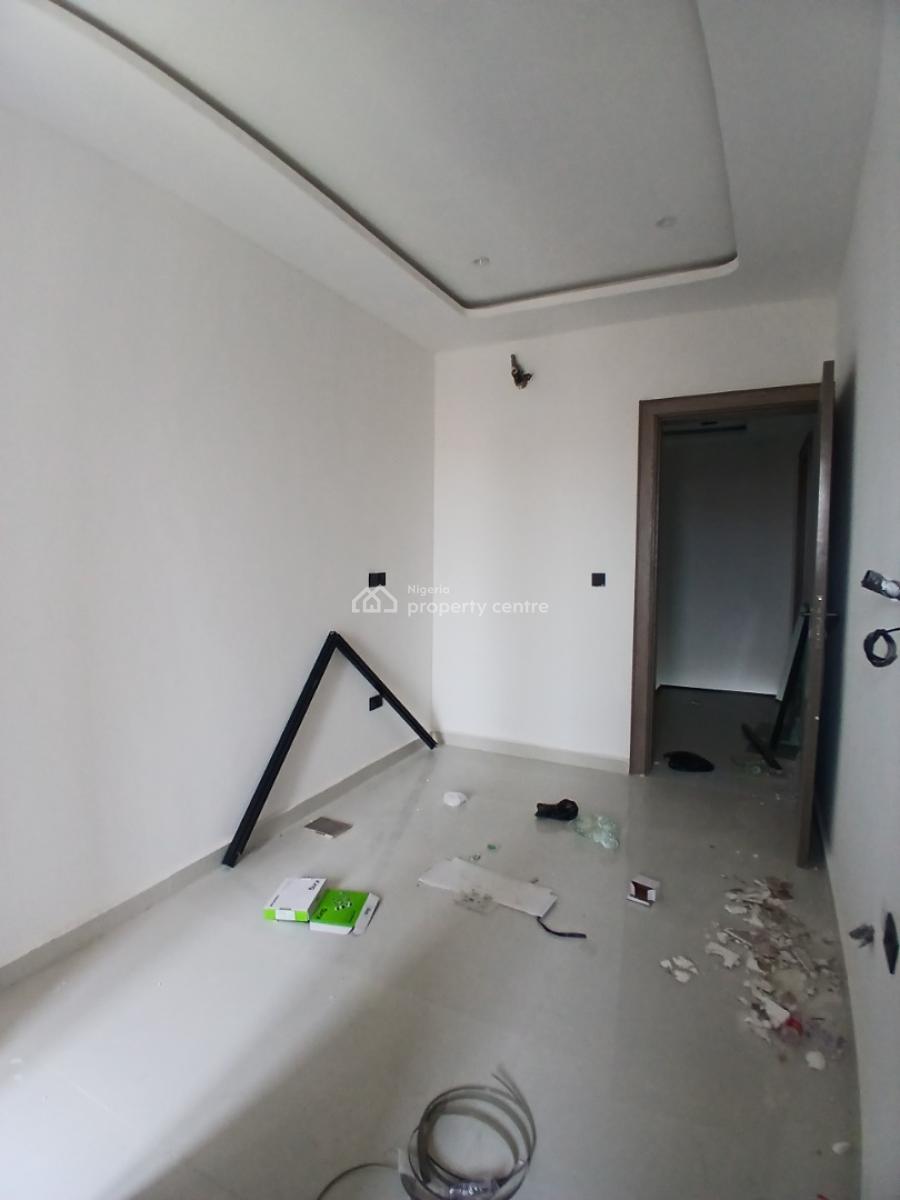 Tastefully Finished and Newly Built and Serviced with 24/7 Power Supply, Lekki Phase 1, Lekki, Lagos, Flat / Apartment for Rent