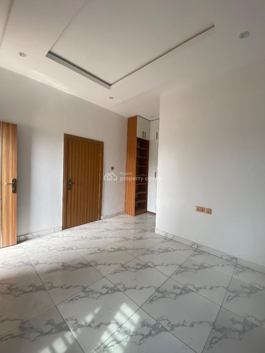 Beautifully Built Spacious 5 Bedroom in Serene & Beautiful Estate with Greenery, Abraham Adesanya, Ajah, Lagos, Detached Duplex for Sale