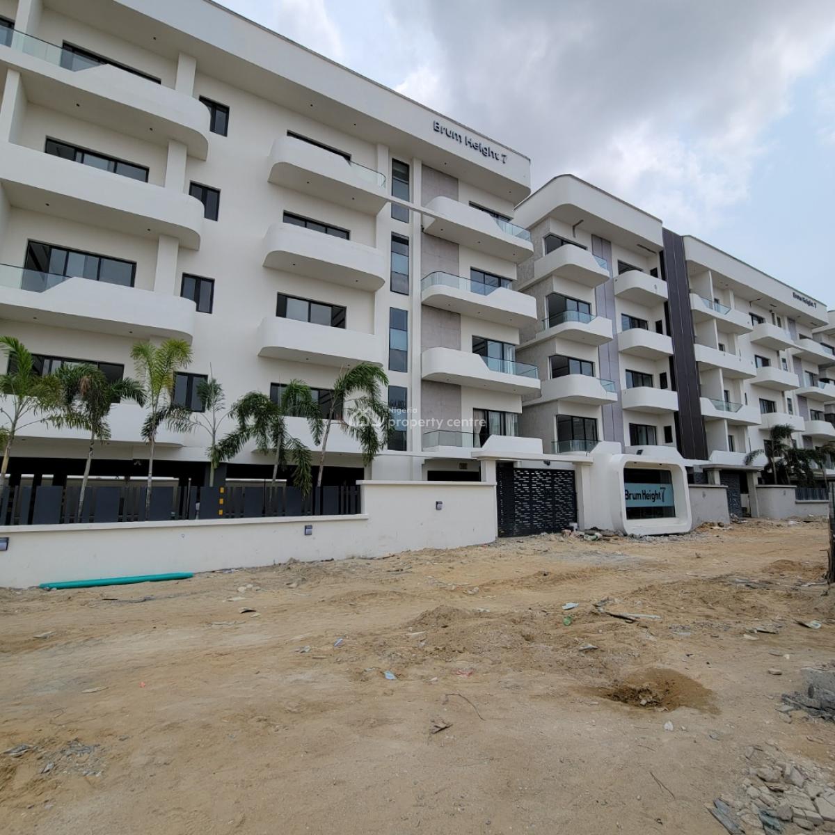 Exquisite 2bedroom Apartment with an Elevator,gym and Pool, Lekki Phase 1, Lekki, Lagos, Flat / Apartment for Sale