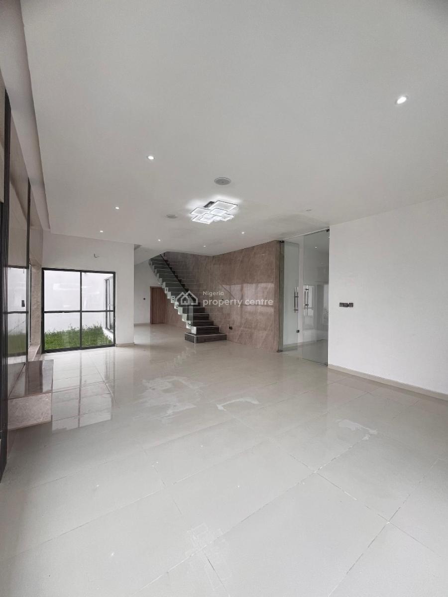 Neatly Built 5 Bedroom Fully Detached Duplex, Ikota, Lekki, Lagos, Detached Duplex for Sale