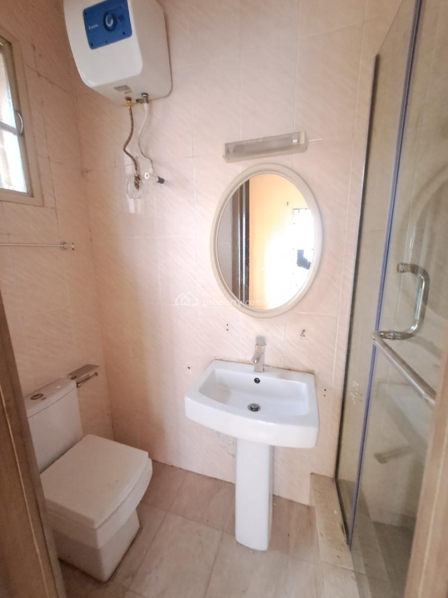 Well Built 3 Bedroom Apartment in a Gated Estate, Chevron Drive, Lekki, Lagos, Flat / Apartment for Rent